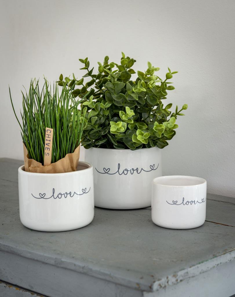 Retreat White 'Love' Ceramic Individual Pots